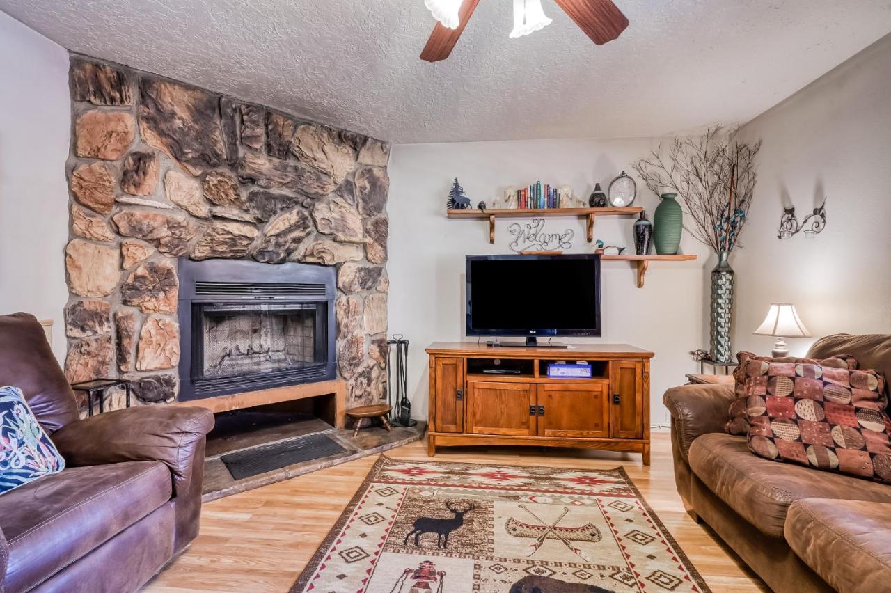 Creekside Serenade Red River Bagian luar foto