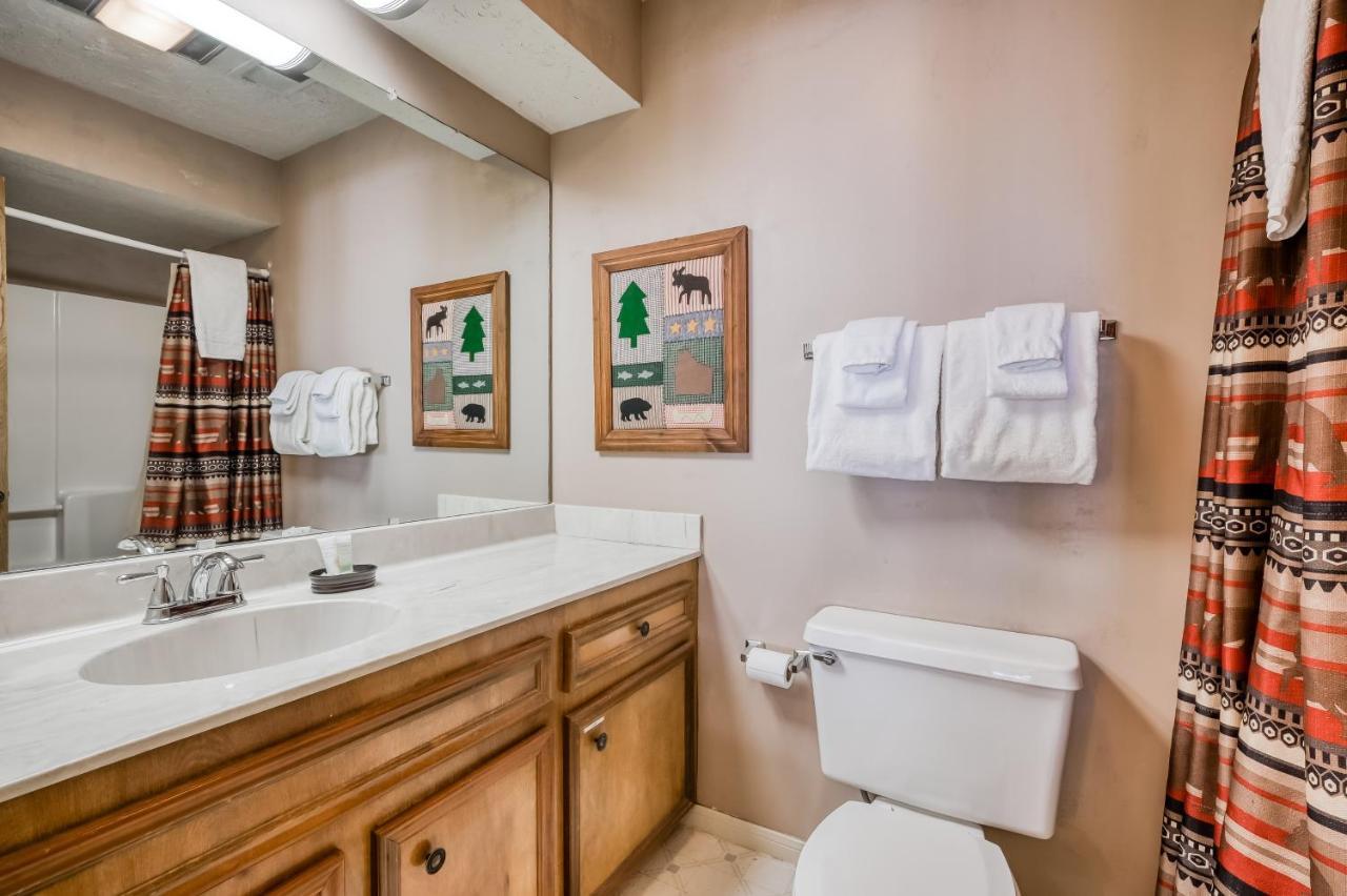 Creekside Serenade Red River Bagian luar foto